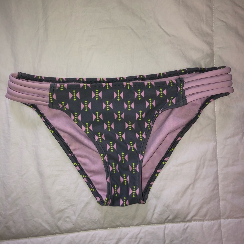 Low-Rise Bikini Bottoms